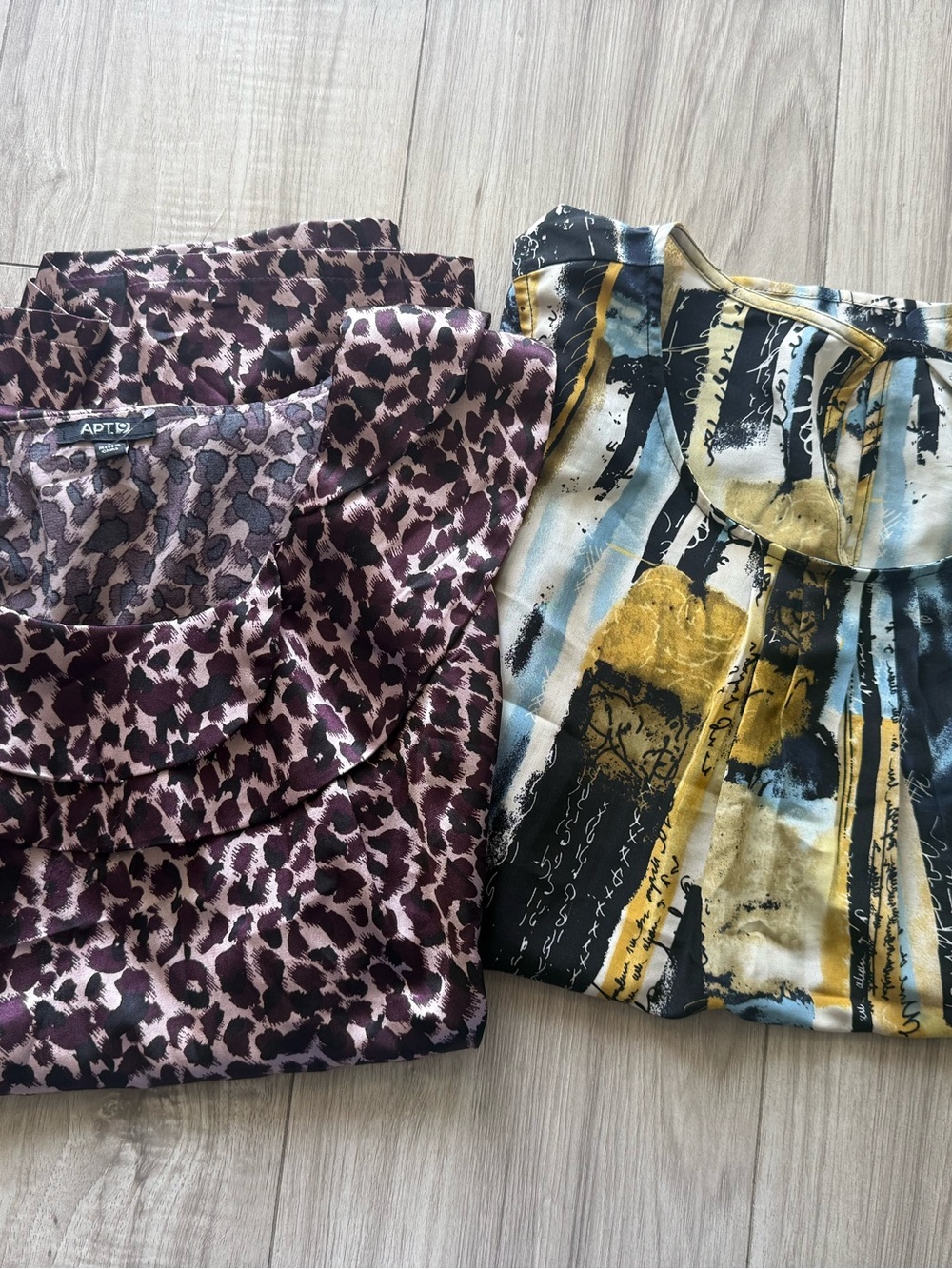 Women’s Blouse Bundle – Size L (2 Pieces)